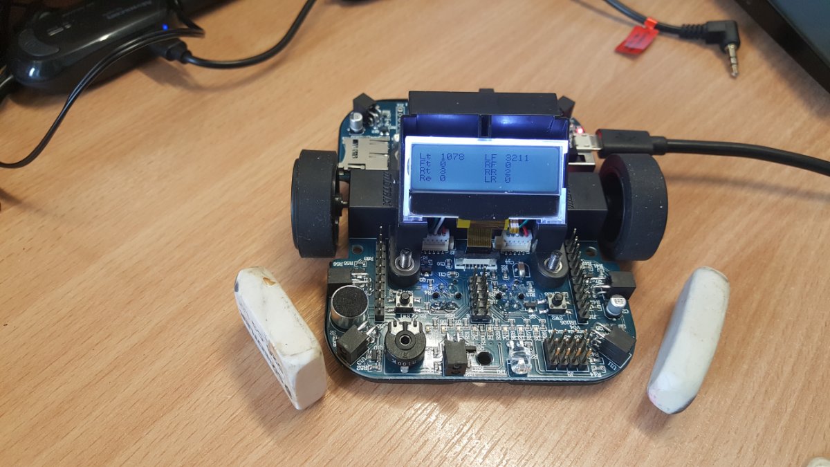 only Left(LT) and left front(LF) read and display correctly